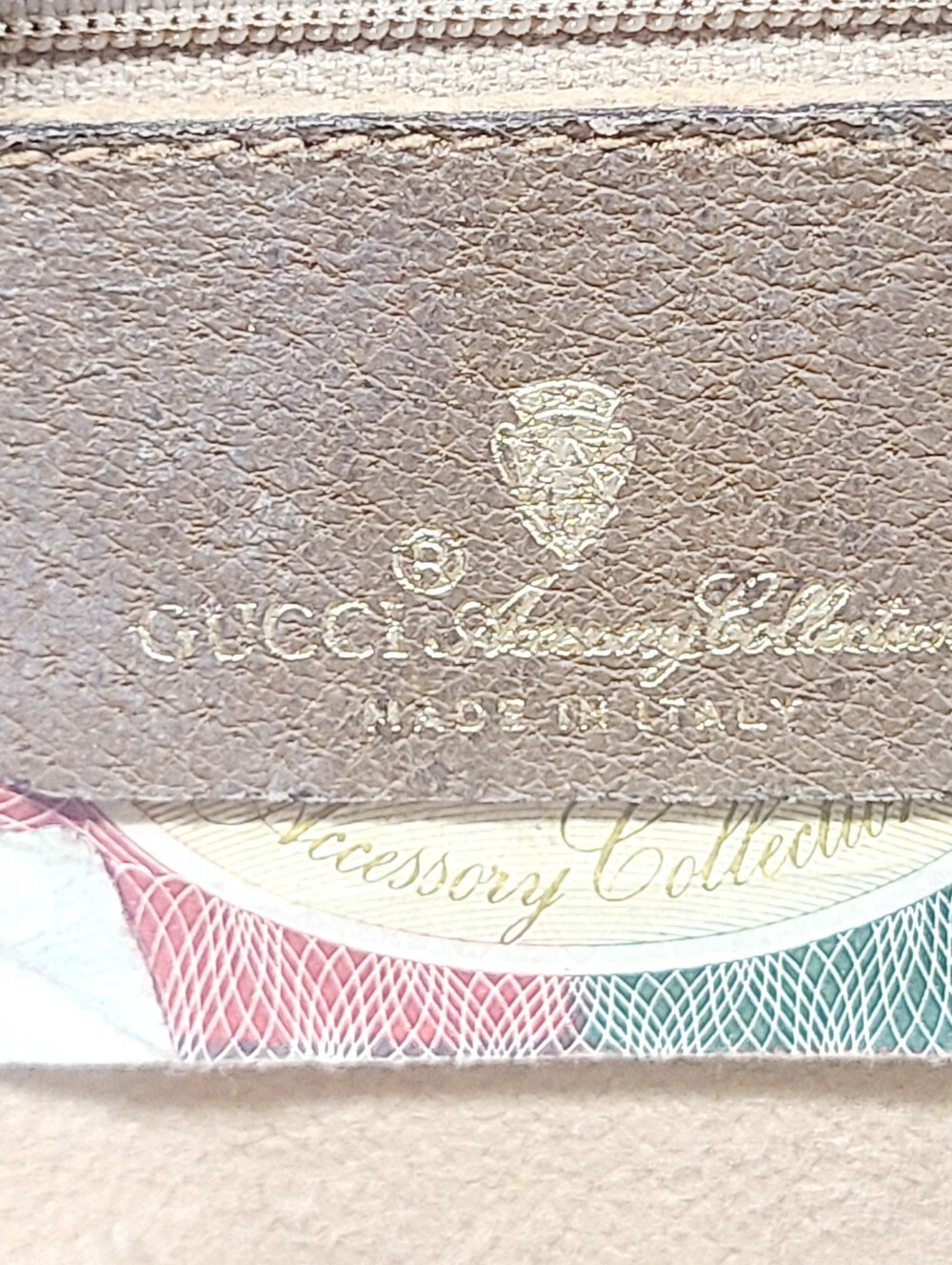Gucci Canvas Leather Clutch Bag - Picture 8 of 9